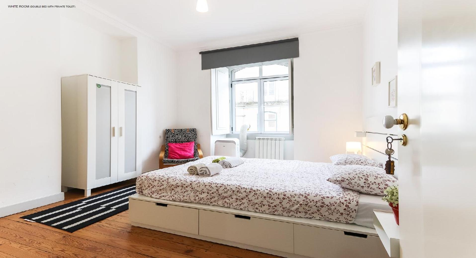 Silver Flower - Flat In Center Гостевой дом